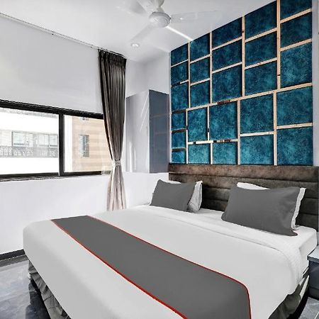 Hotel The Lowell สุรัต ภายนอก รูปภาพ