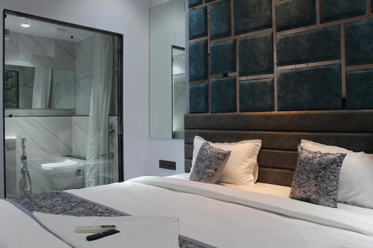 Hotel The Lowell สุรัต ภายนอก รูปภาพ