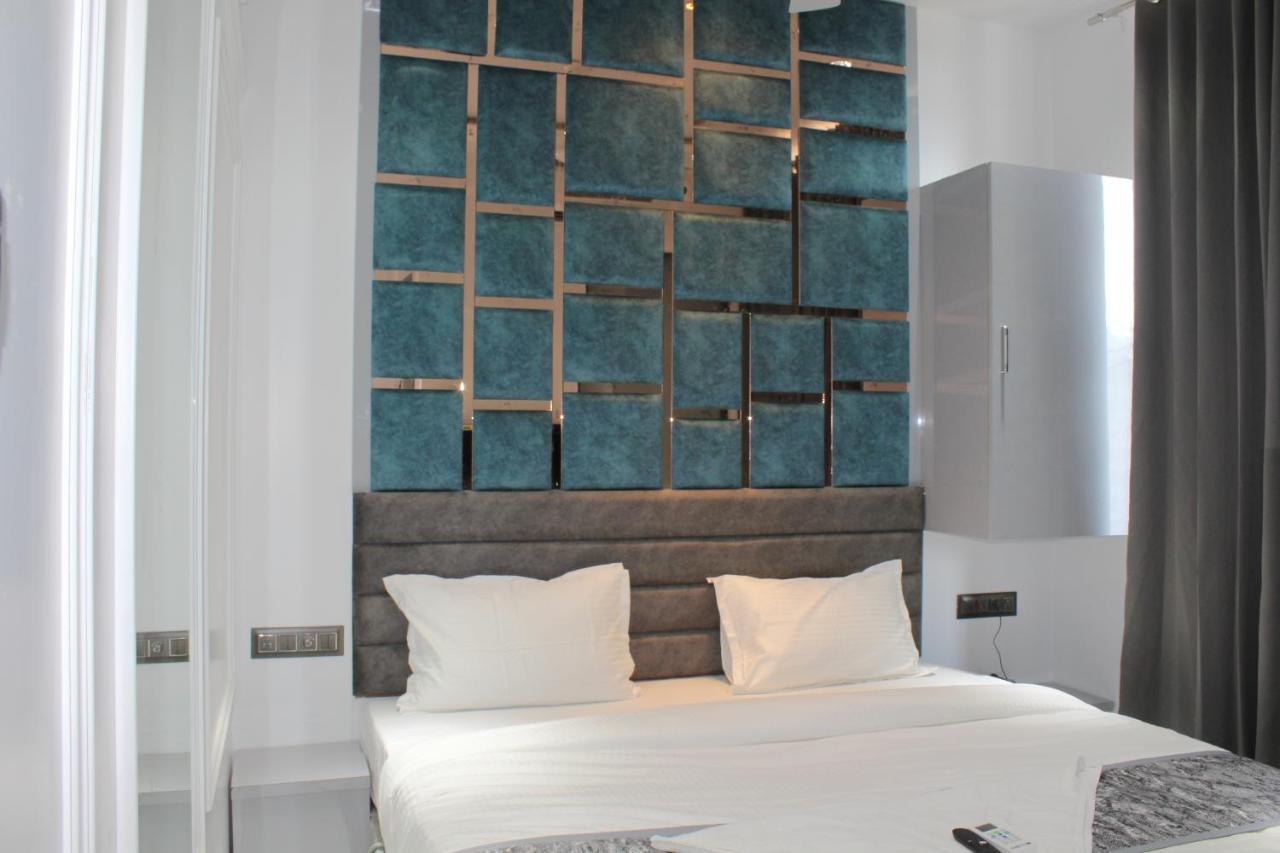 Hotel The Lowell สุรัต ภายนอก รูปภาพ