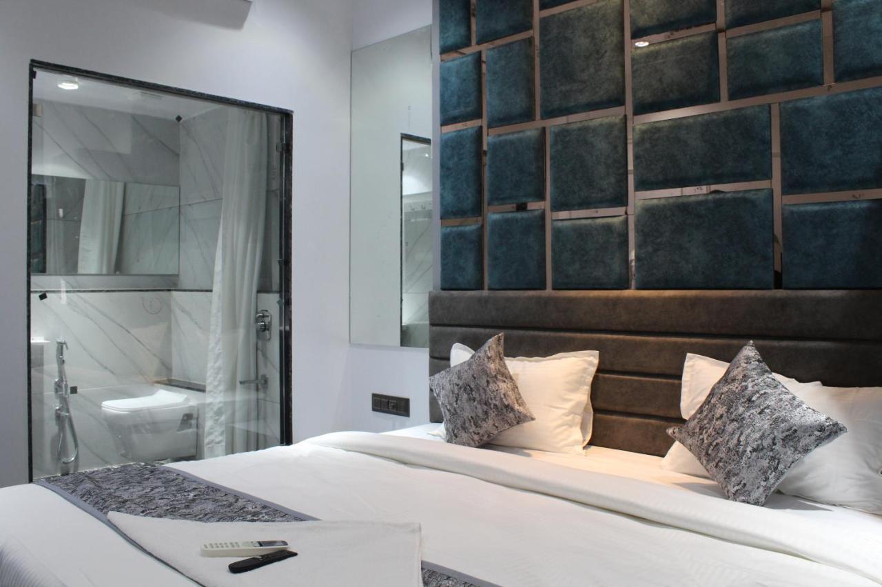 Hotel The Lowell สุรัต ภายนอก รูปภาพ
