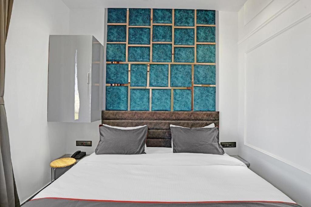 Hotel The Lowell สุรัต ภายนอก รูปภาพ