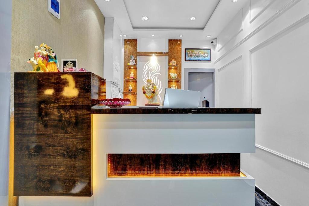 Hotel The Lowell สุรัต ภายนอก รูปภาพ
